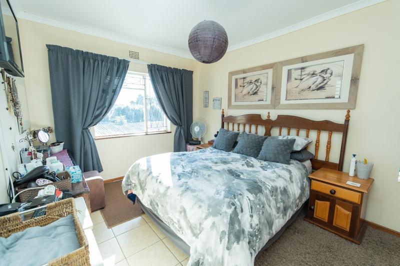3 Bedroom Property for Sale in Francis Evatt Park Eastern Cape